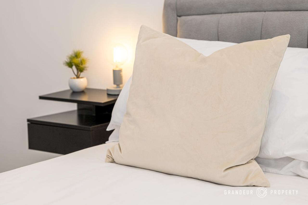 Carbery Ridge By Grandeur Property ボーンマス エクステリア 写真