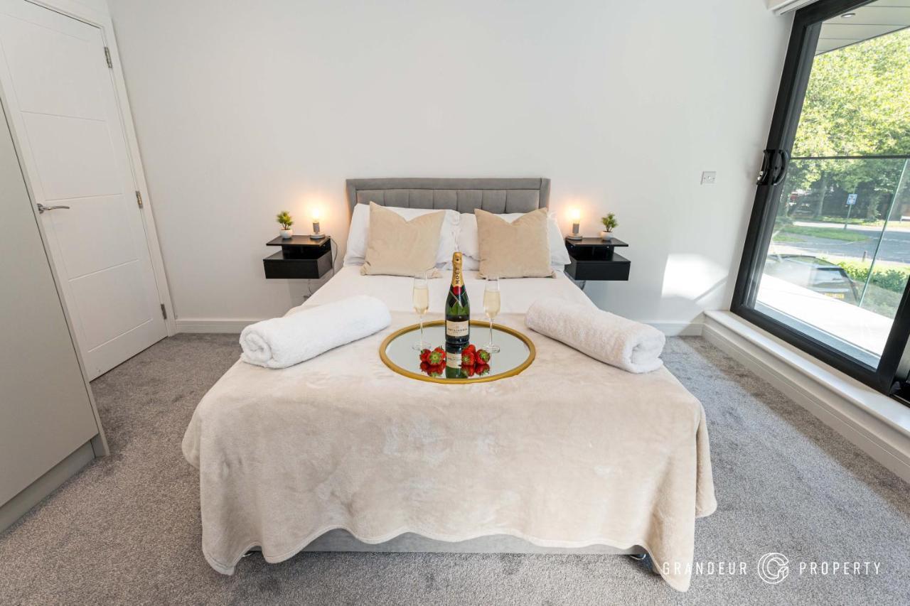 Carbery Ridge By Grandeur Property ボーンマス エクステリア 写真