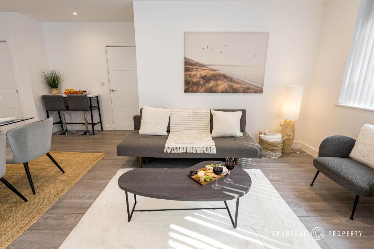 Carbery Ridge By Grandeur Property ボーンマス エクステリア 写真