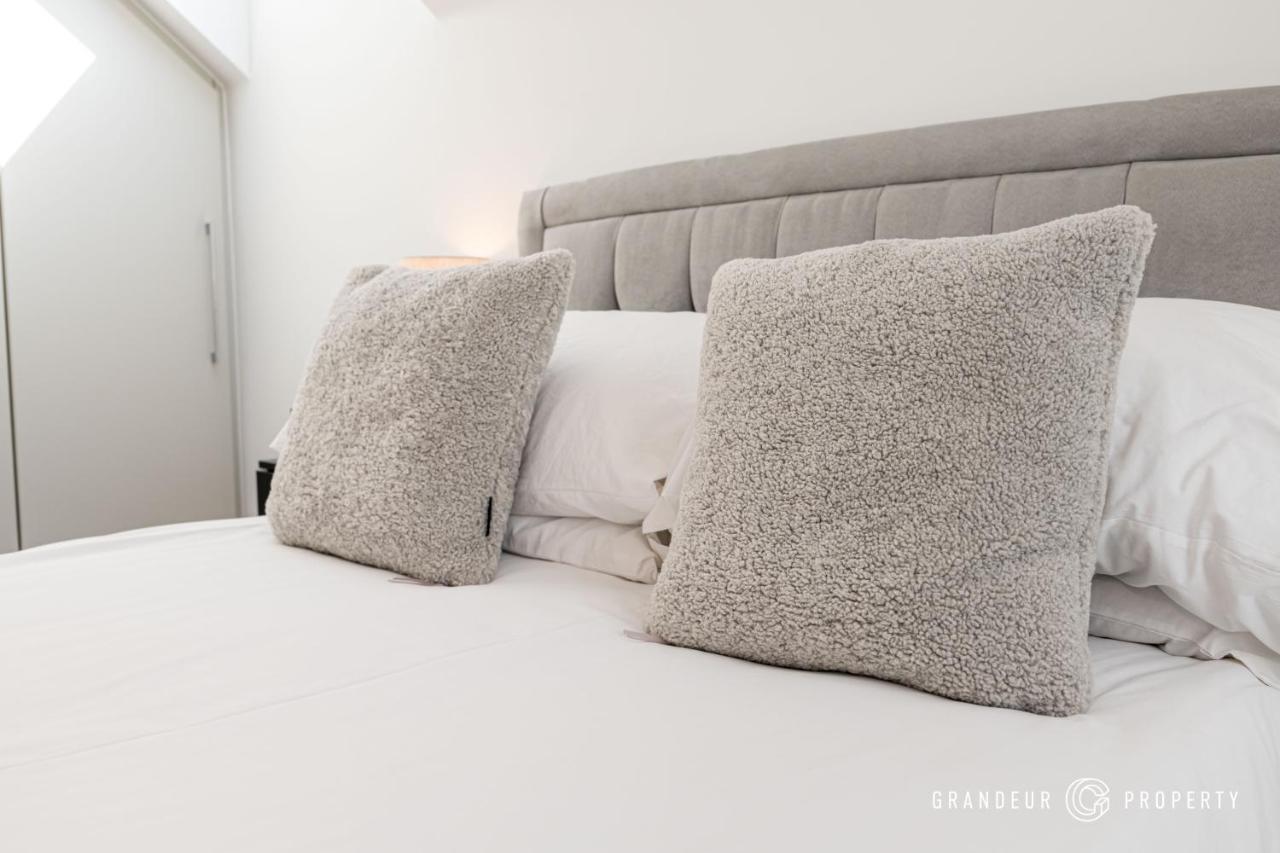 Carbery Ridge By Grandeur Property ボーンマス エクステリア 写真